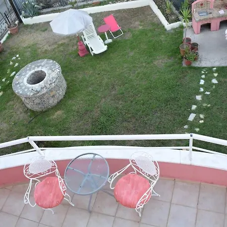 Vila Private Akobara, 2km From Center